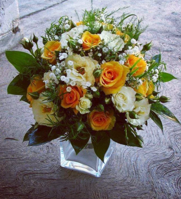 Buket u kutiji sa ružama – flower box Beograd - flower box Beograd, cvećara Novi Beograd i dostava cveća Beograd Buket u kutiji sa ružama – flower box Beograd - flower box Beograd, cvećara Novi Beograd i dostava cveća Beograd
