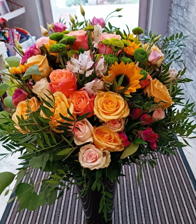 Narandžasti premium buket – flower box Beograd - flower box Beograd, cvećara Novi Beograd i dostava cveća Beograd Narandžasti premium buket – flower box Beograd - flower box Beograd, cvećara Novi Beograd i dostava cveća Beograd